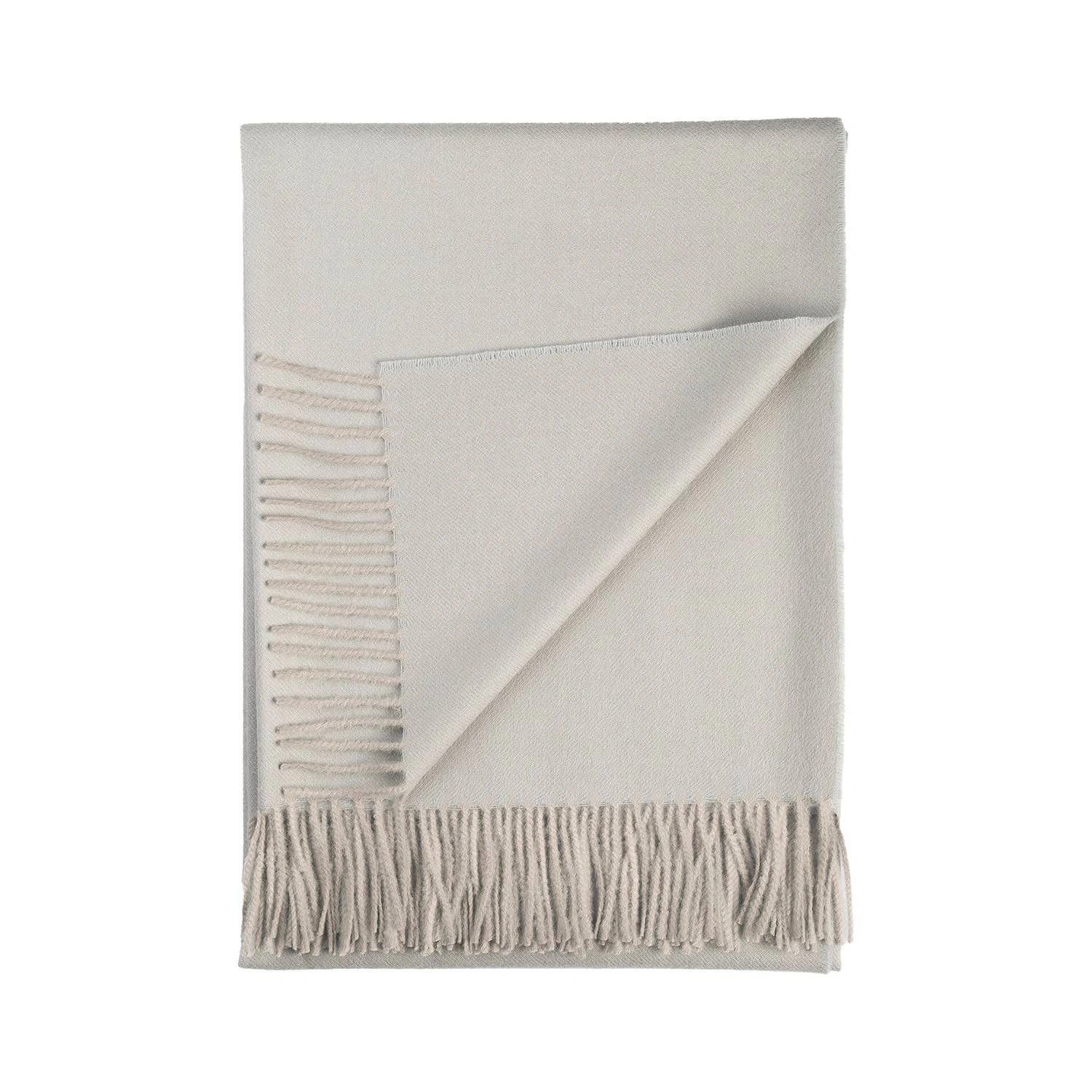 London Fog Alpaca Throw: Cozy Cloud of Luxury